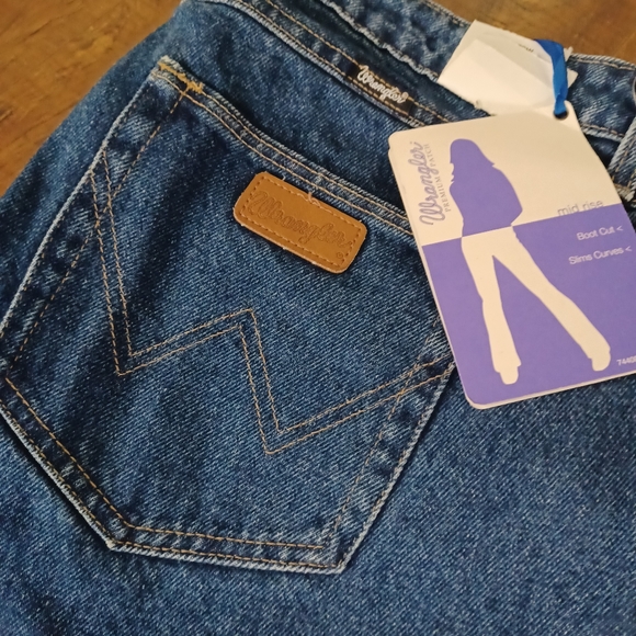 Wrangler Women's Jeans Denim Boot cut Curve - Picture 3 of 4